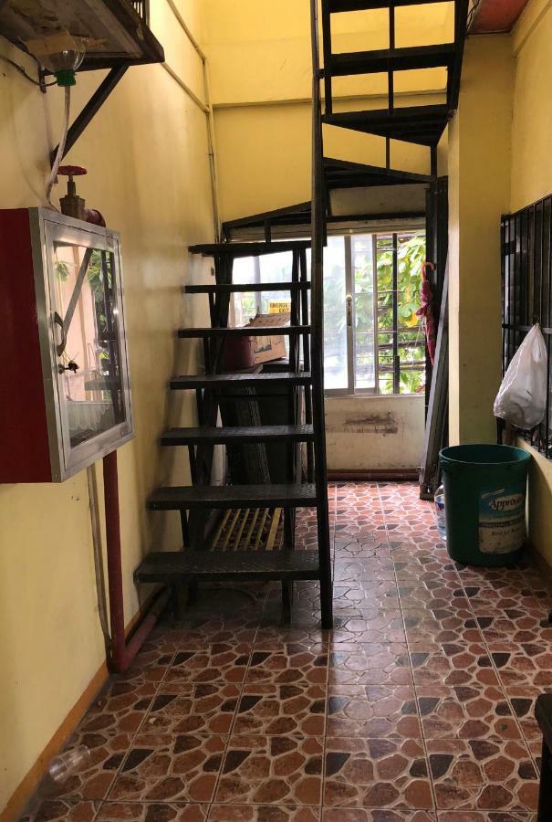 Favila Transient Rooms Pasay Zewnętrze zdjęcie